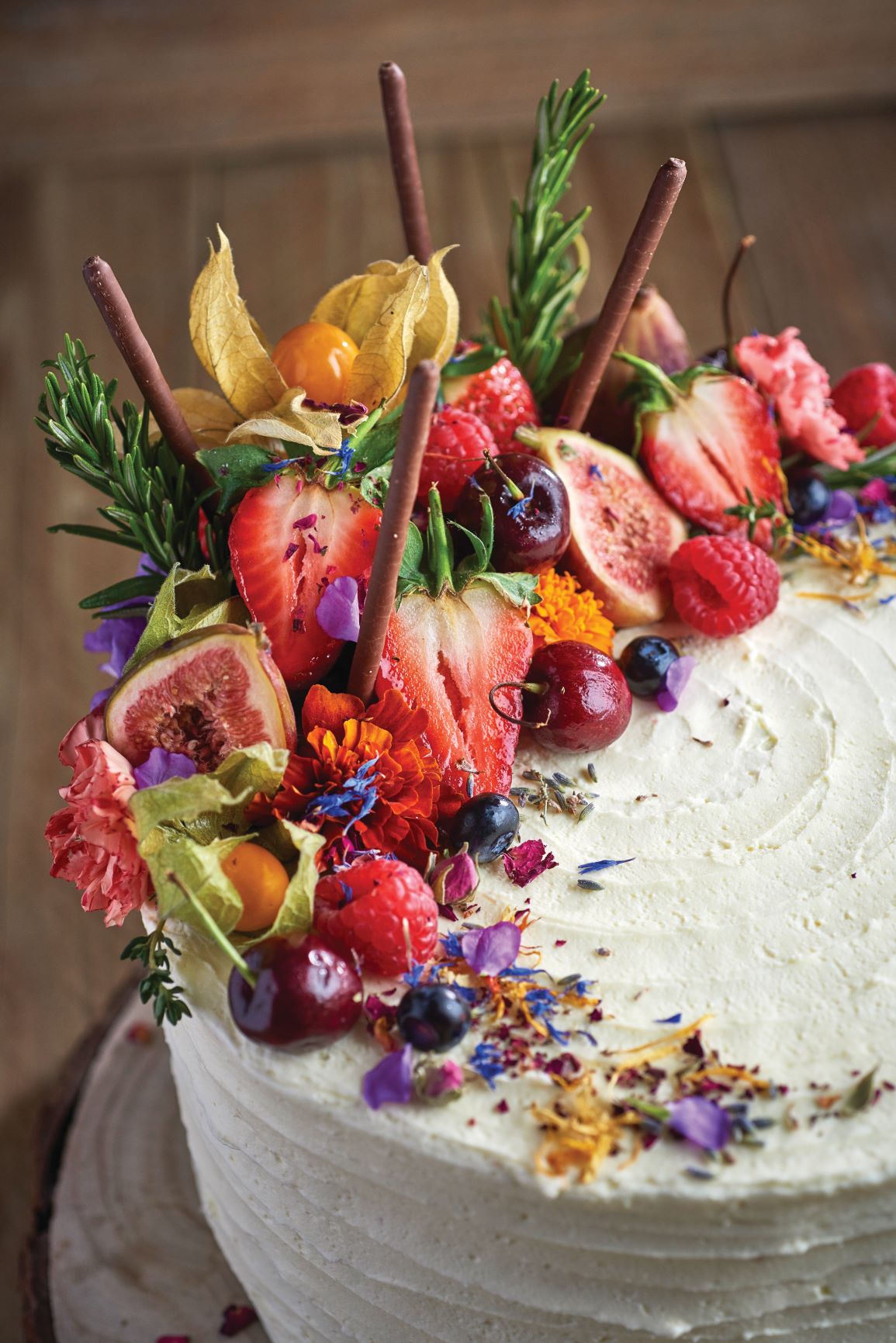 Fresh fruit cake