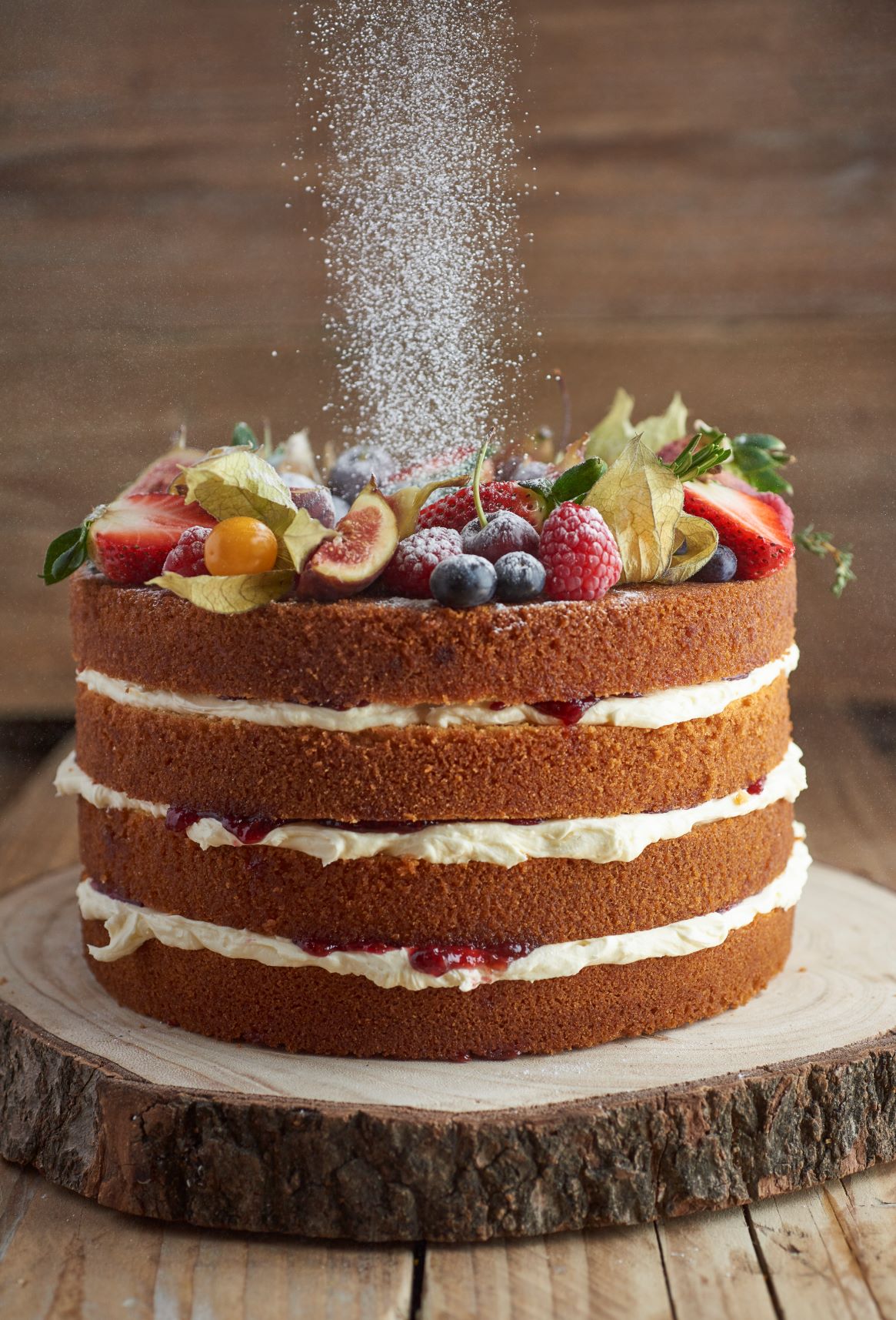 White chocolate and fresh raspberry cake